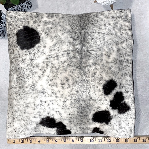 New Handmade Real Cowhide Leather Pillow Cover Black & White Hair On - Picture 1 of 4